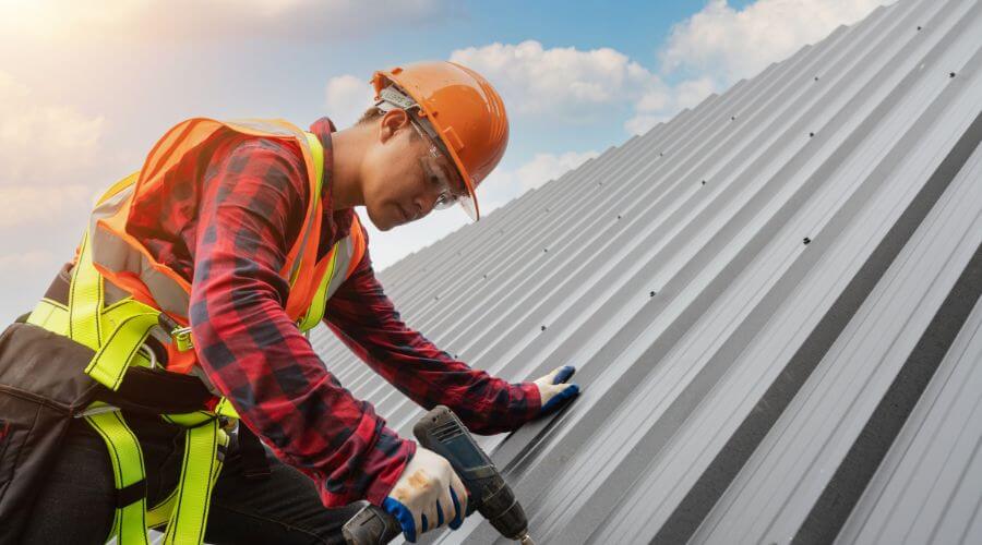 Owens Corning roofing contractor in Pomona, IL